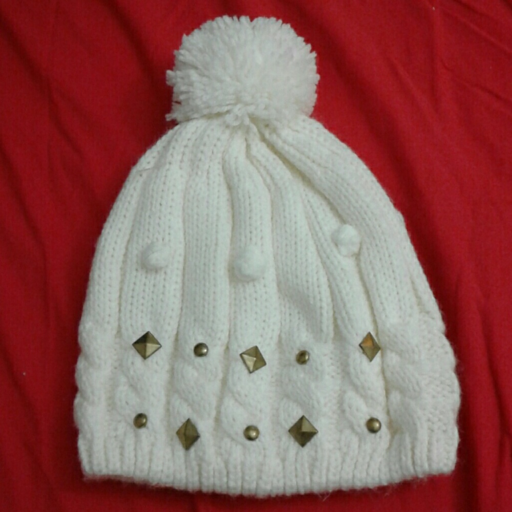 NWOT Beanie